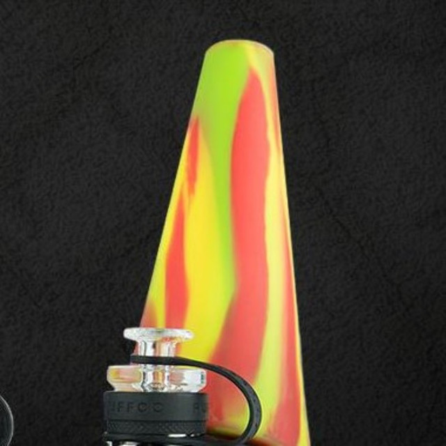 Eyce Silicone Replacement Top for Puffco Peak (Rasta)