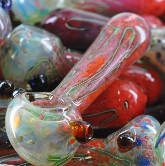 Electric Color Wheels 4" Glass Hand Pipe
